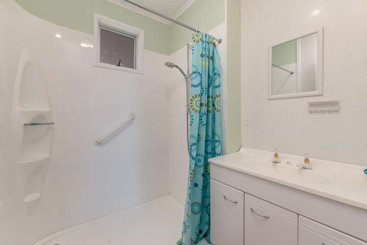 42 Great South Road Huntly_13