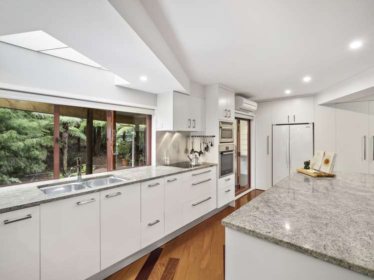 145 Upper Harbour Drive Greenhithe_36