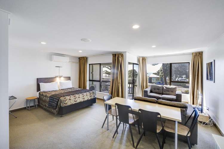 359 Marine Parade City Centre_8