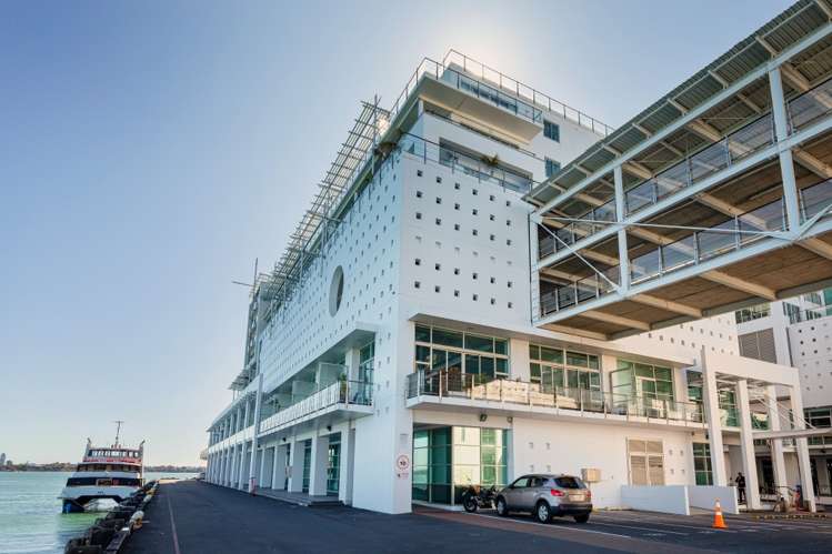 14/143 Quay Street 10015_15