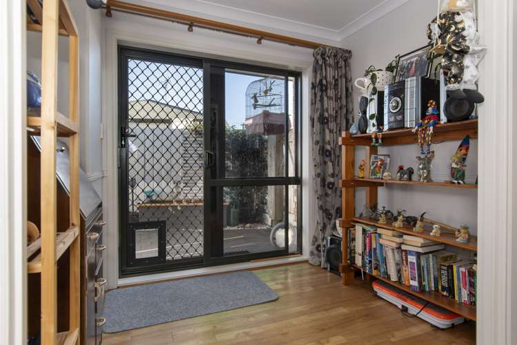 27b Manson Street Gate Pa_7