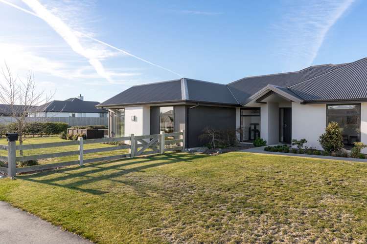 1 Westmere Mews West Melton_24