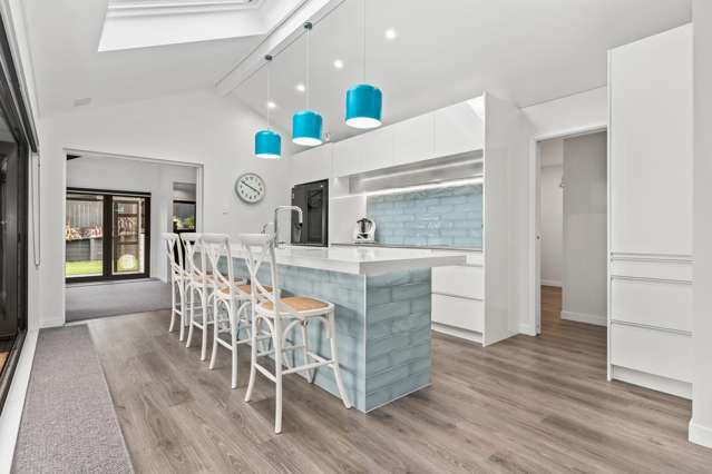 7 Kew Grove Raumati Beach_3