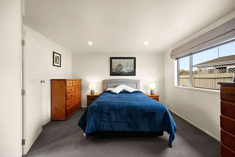 3 Brookbank Place Glenview_10