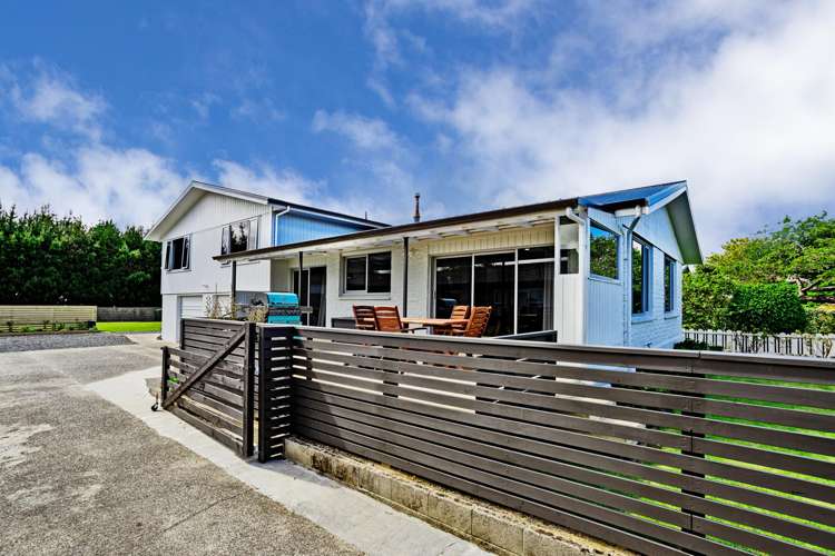 69 Racecourse Road_0