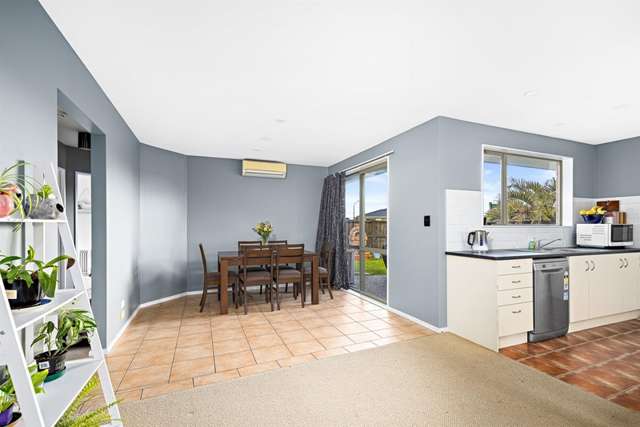 2 Aitkenhead Court Parakai_3