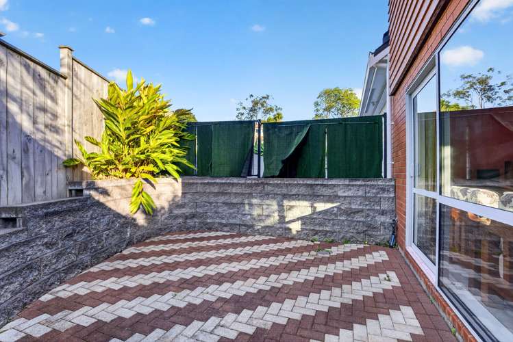 216 Alec Craig Way Gulf Harbour_7