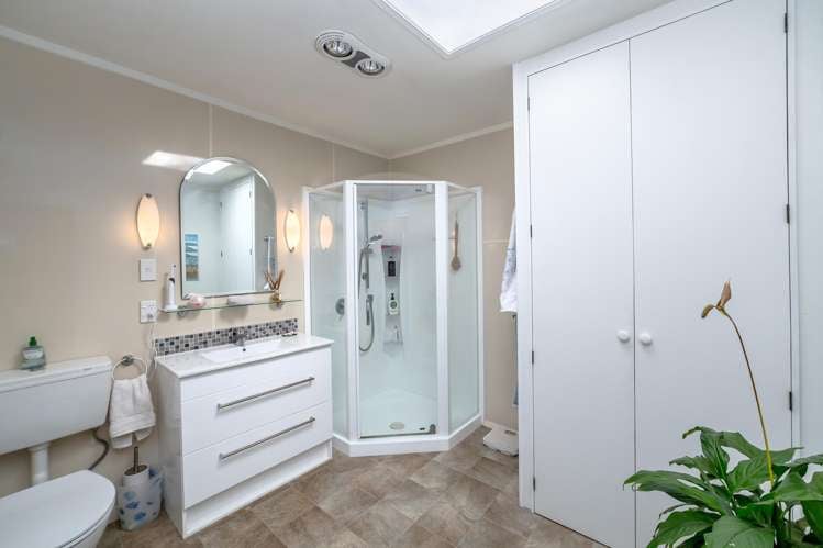 12 Farrier Grove Featherston_10