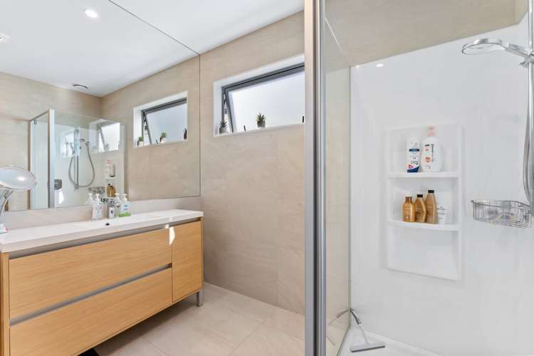 28 Owen Chapman Drive Red Beach_13