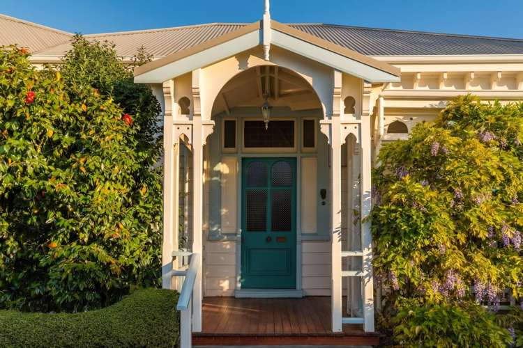 14 Lincoln Road Bluff Hill_10