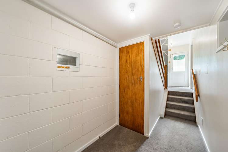 4/23 Collins Avenue Tawa_18