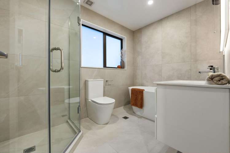 8c Catalina Crescent Forrest Hill_18