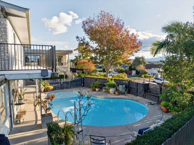 56 Anne Road Bellevue_14