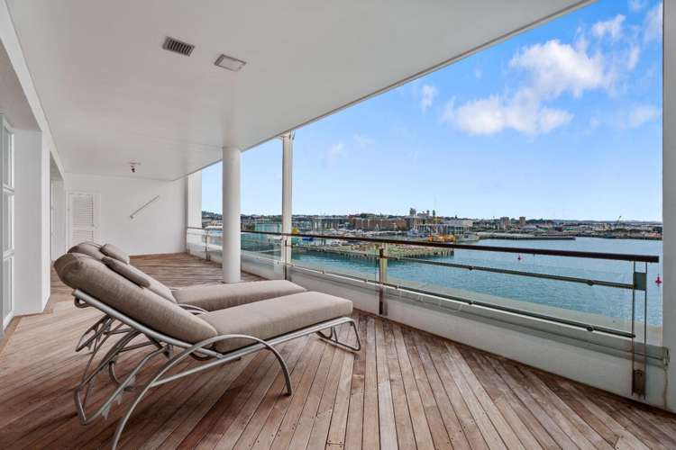 45/143 Quay Street 10015_22