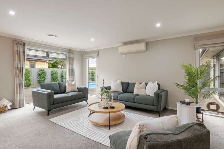 5 Camberley Way Huntington_7