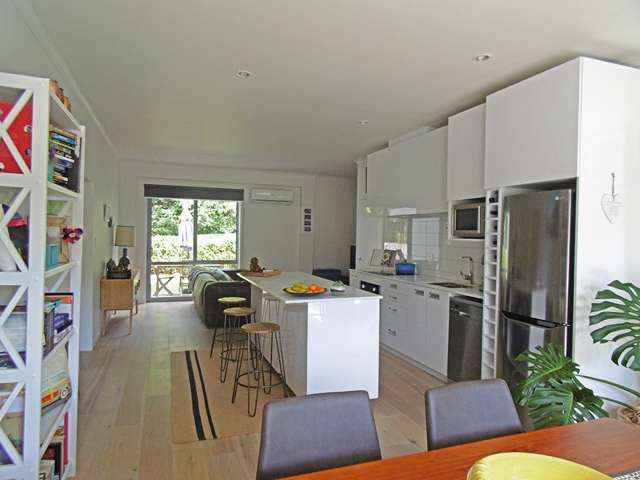 8/27 Powell Street Avondale_1