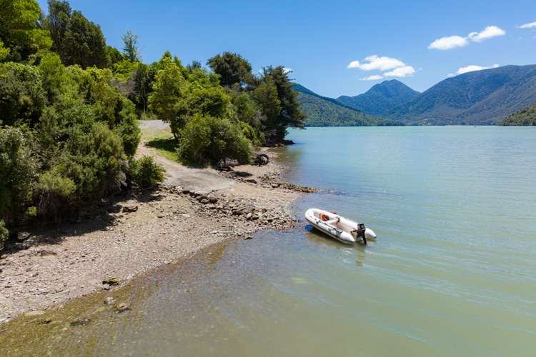 36 Pukenui Road Havelock_28