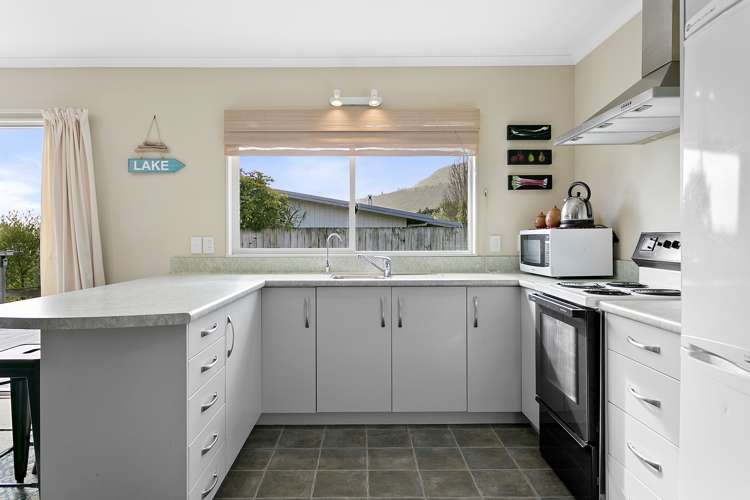 9 Te Awha Place Kuratau_6