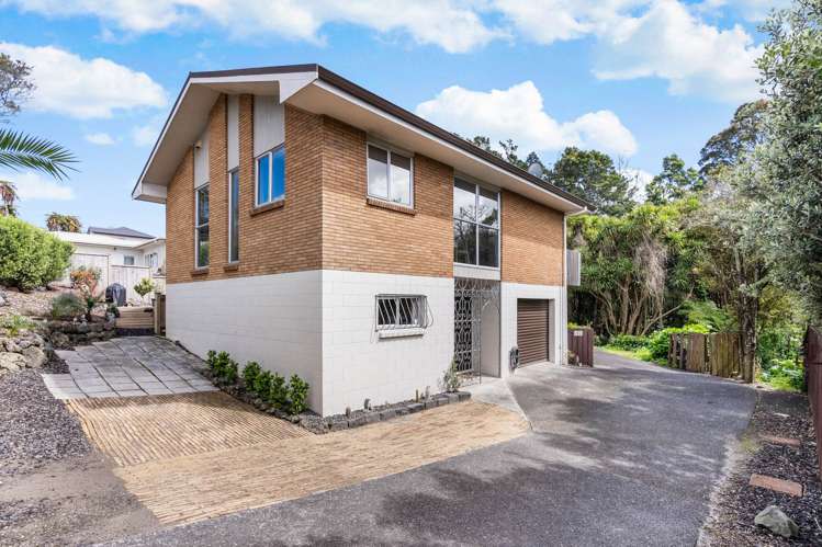 2/42 Eastglen Road Glen Eden_24