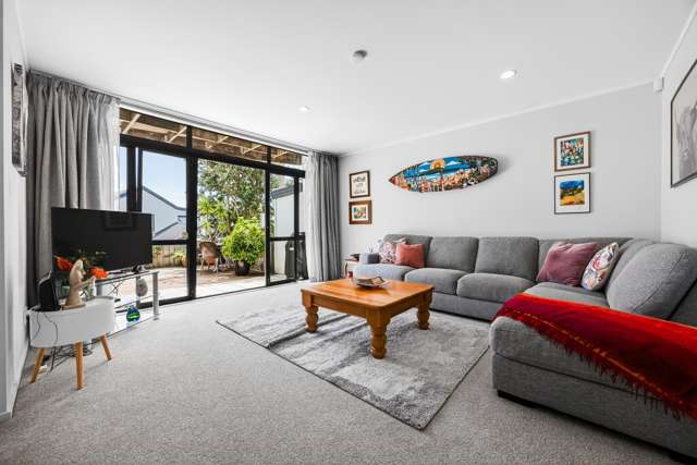 14/61A Birkdale Road Birkdale_4