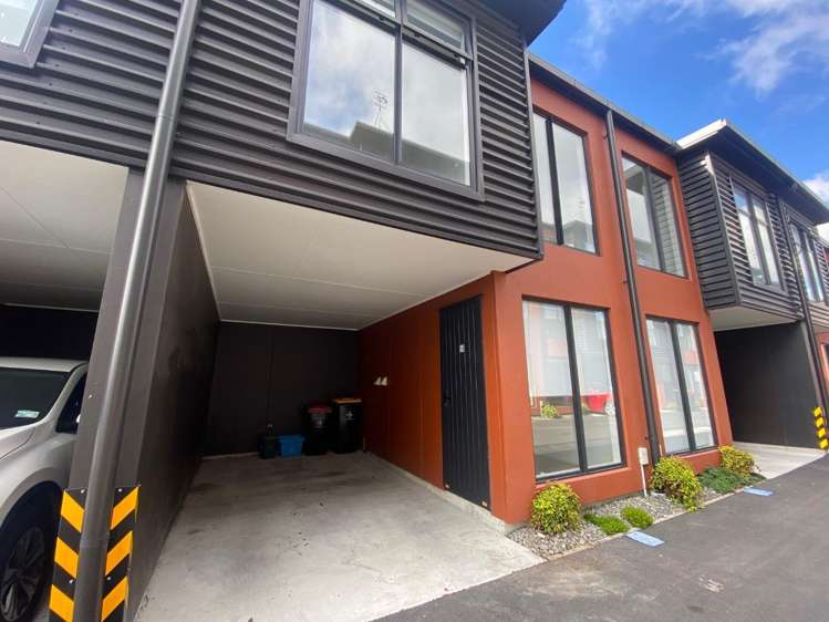 50/17 Owens Place Mount Maunganui_10