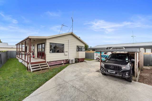 15b Lloyd Drive Nawton_1