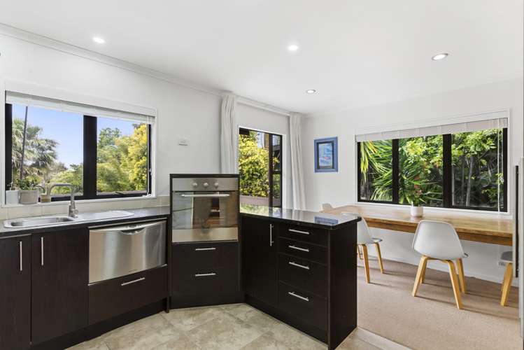 11a Impala Place Hillsborough_13