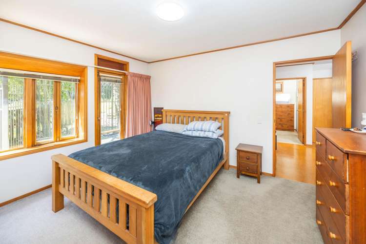 8 Cook Street Hamilton East_16