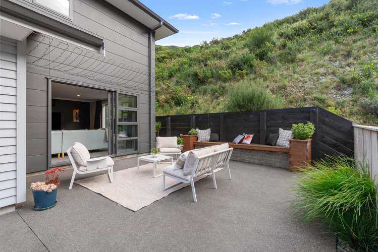 12 Porokaiwhiri Street Crofton Downs_10