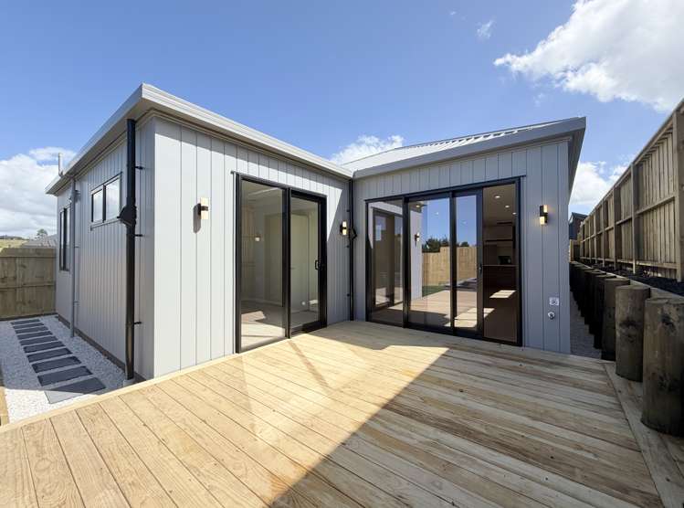 72 Huanui Drive Orewa_19