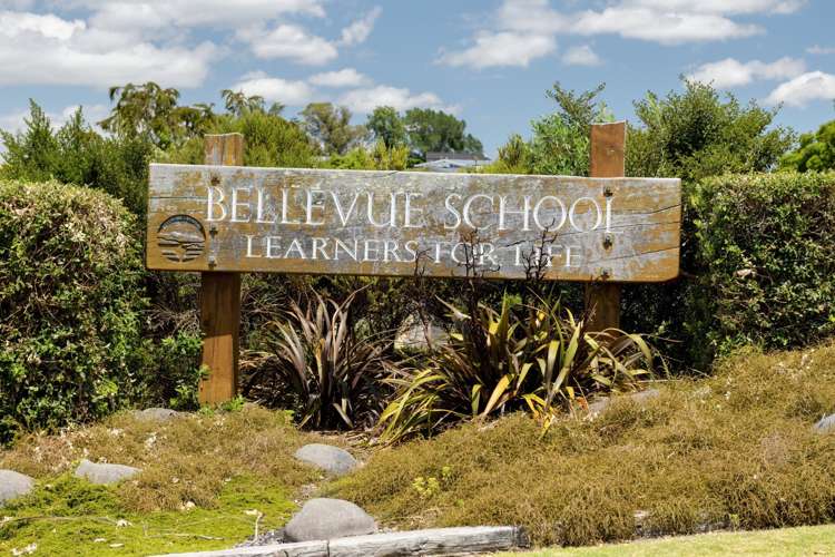 22a Queen Road Bellevue_14