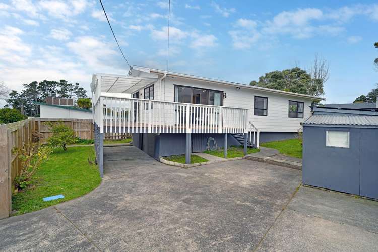 2/40C West Coast Road Glen Eden_19