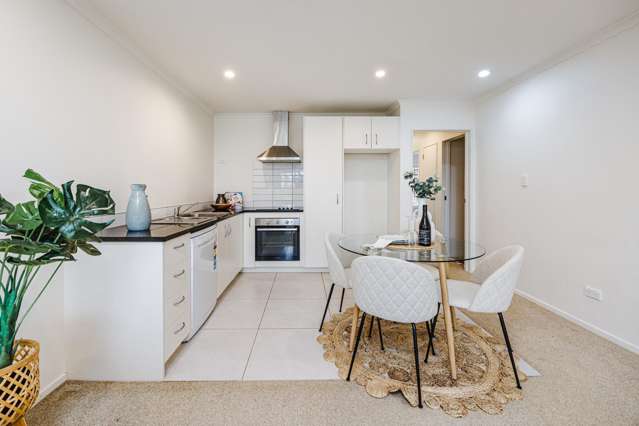 8/46 Park Estate Road Rosehill_3