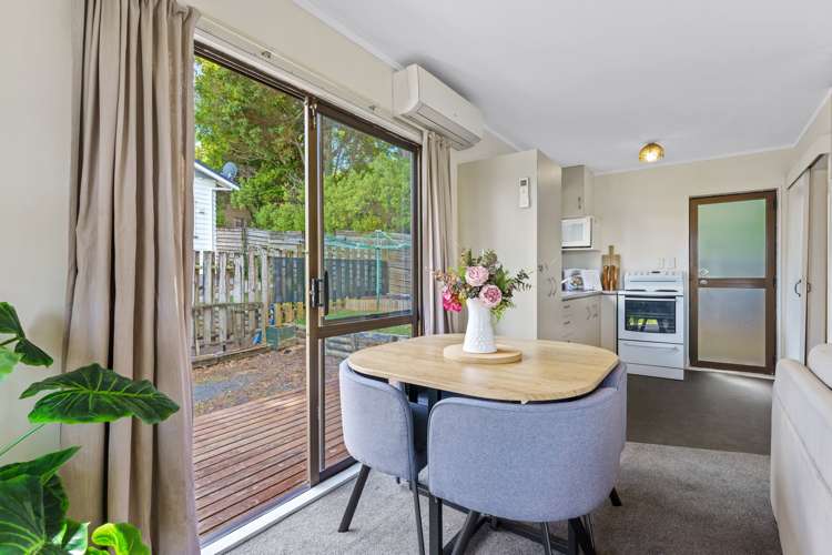 2/12 Carlton Road Pukekohe_9