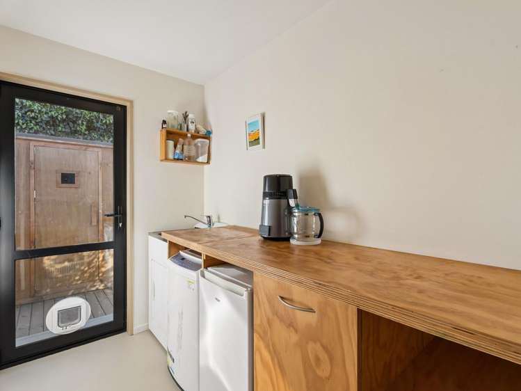 1 Witley Lane Lower Shotover_16