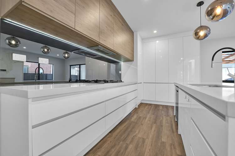 13 Hermes Road Flat Bush_11