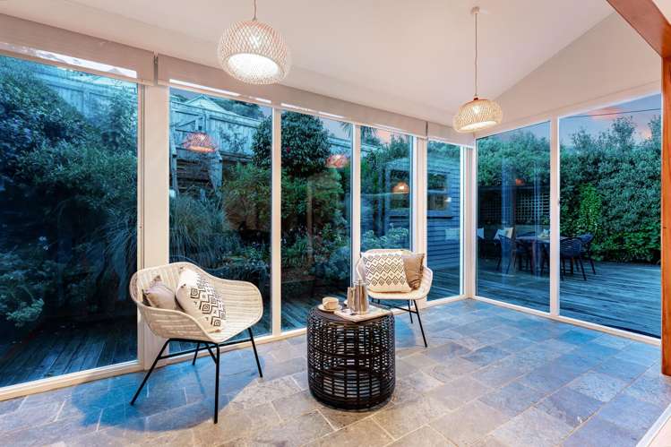 8 Jalna Avenue Khandallah_10