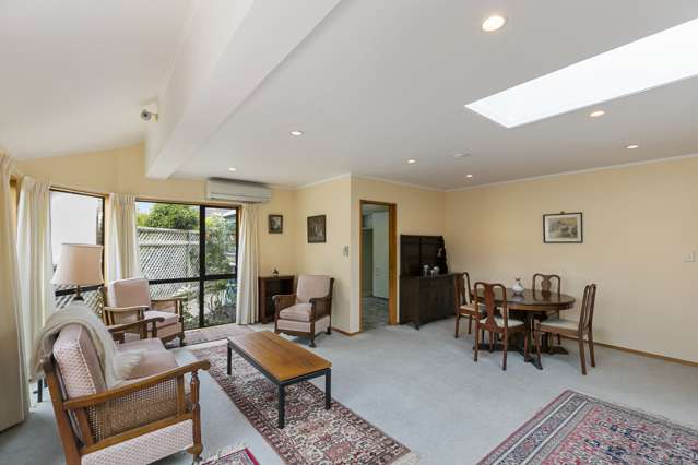 2 Scorian Close Karori_1