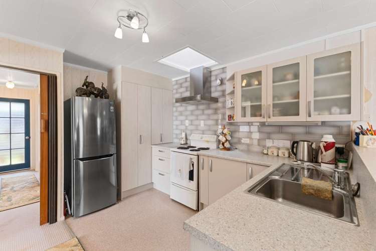 5b Iwa-Iti Street Waitara_4