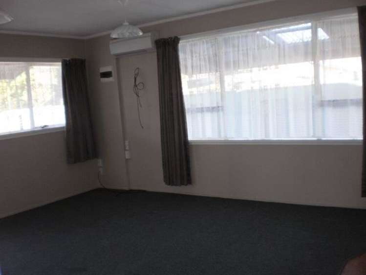 62 Main Street Reefton_6