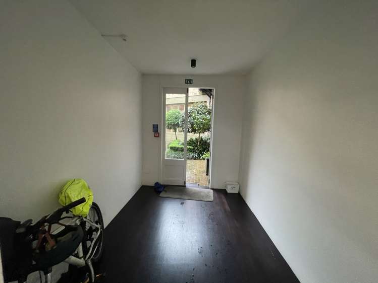 A2/1 Beresford Square Auckland Cbd_6