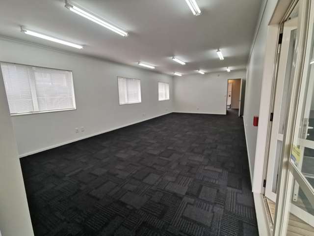 33 Kapiti Road Paraparaumu_4