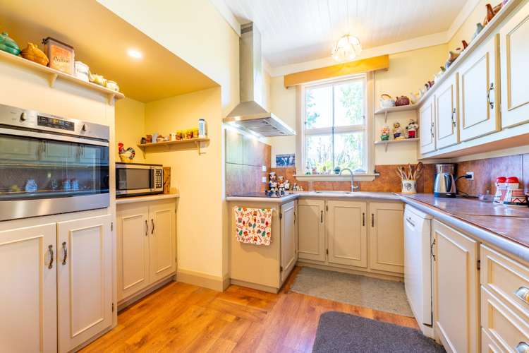 8 Fergusson Street_4