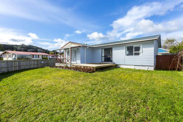 1 Wyoming Grove Totara Park_4