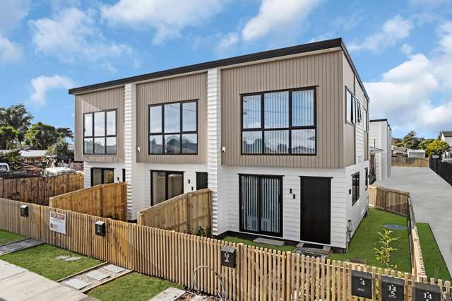 1/14 Kelvin Road Papakura_2