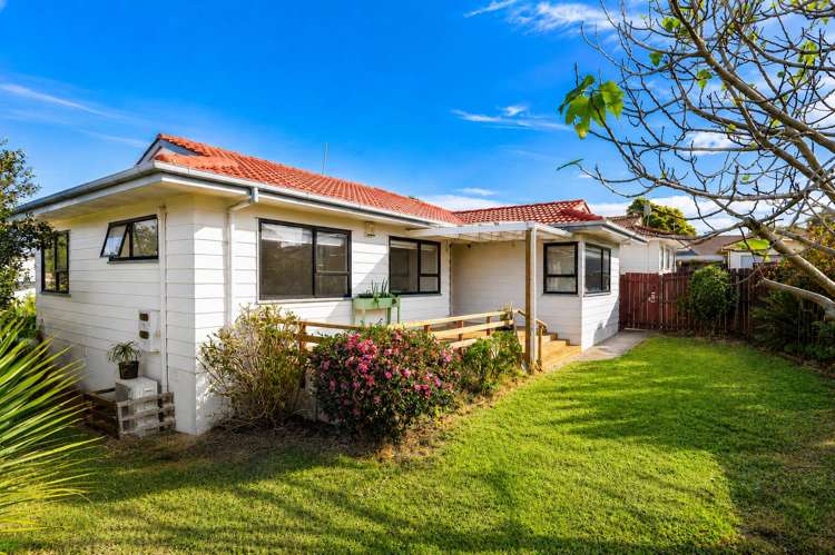 1/6 James Walter Place Mount Wellington_14