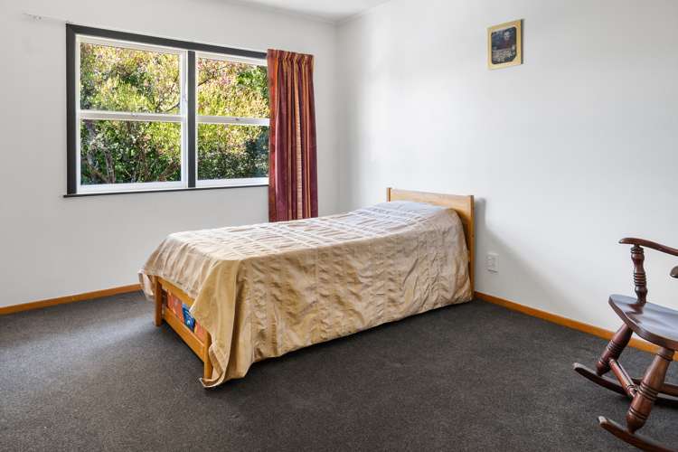 22 Shelley Crescent Stoke_9