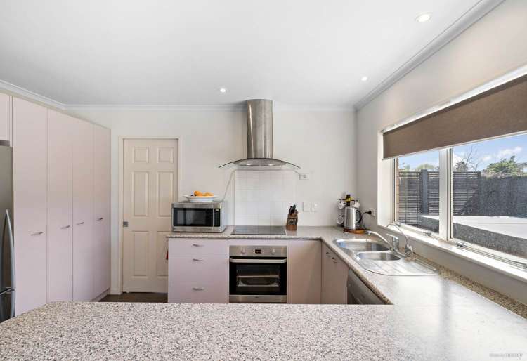 67 Lothian Brae Wattle Downs_6