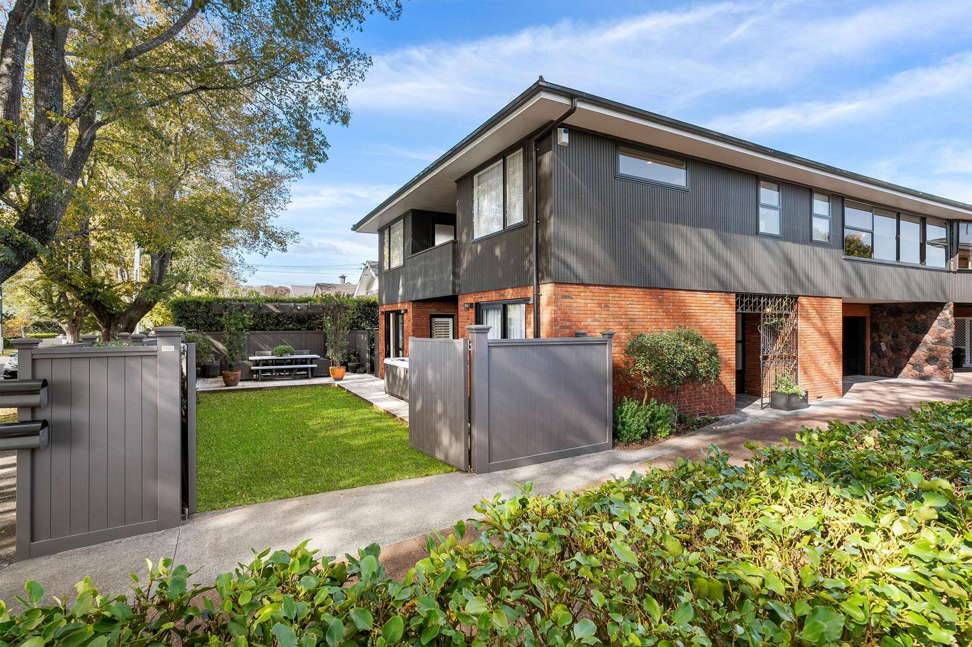 1/32 Empire Road Epsom_0