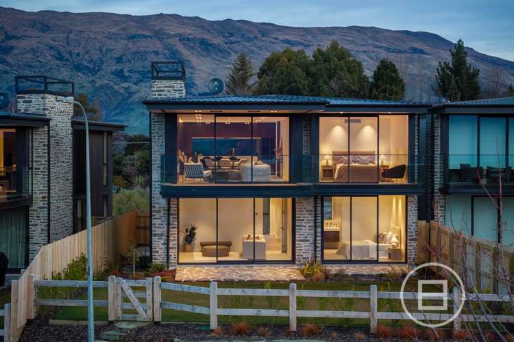 63A West Meadows Drive Wanaka_25